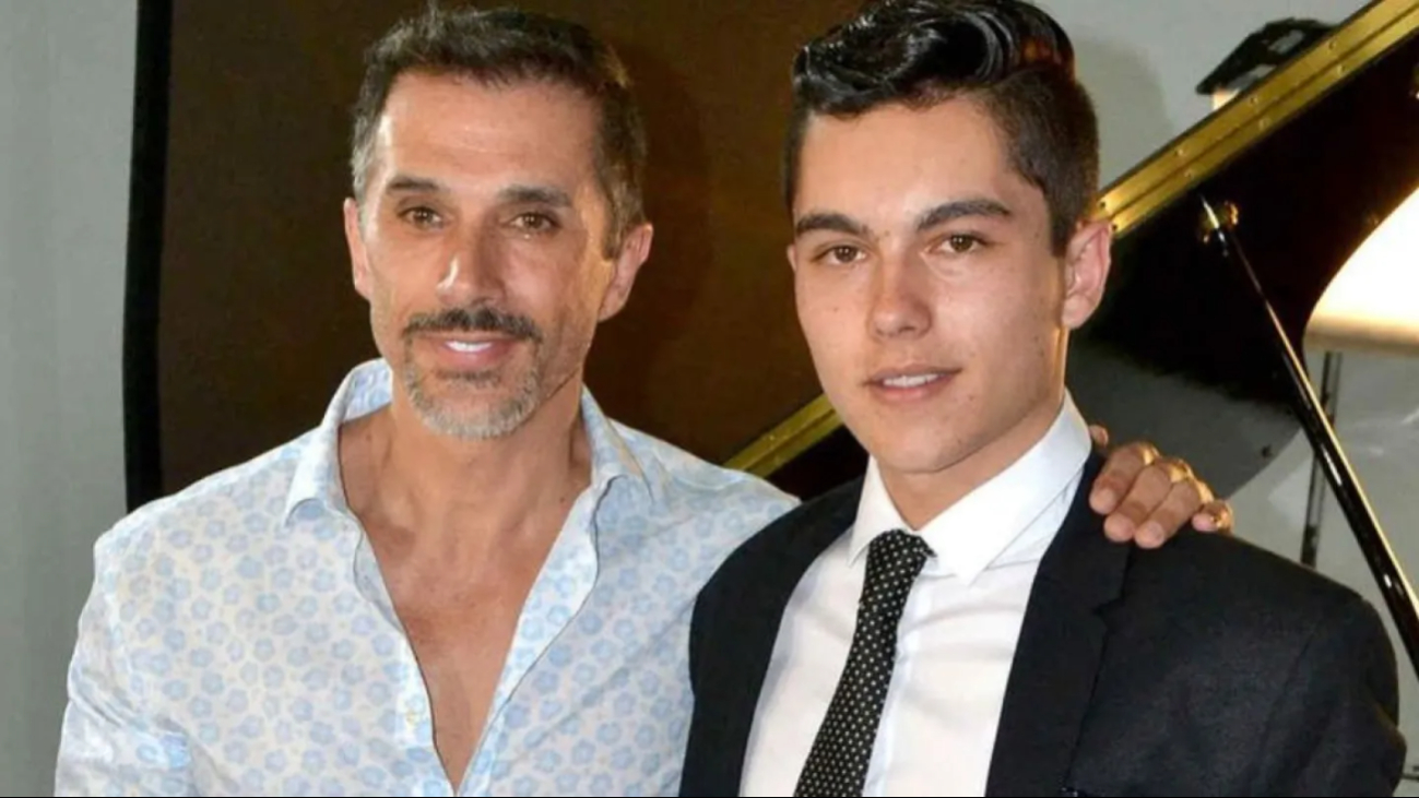 Sergio Mayer prepara demanda para defender a su hijo de "comentarios estúpidos"