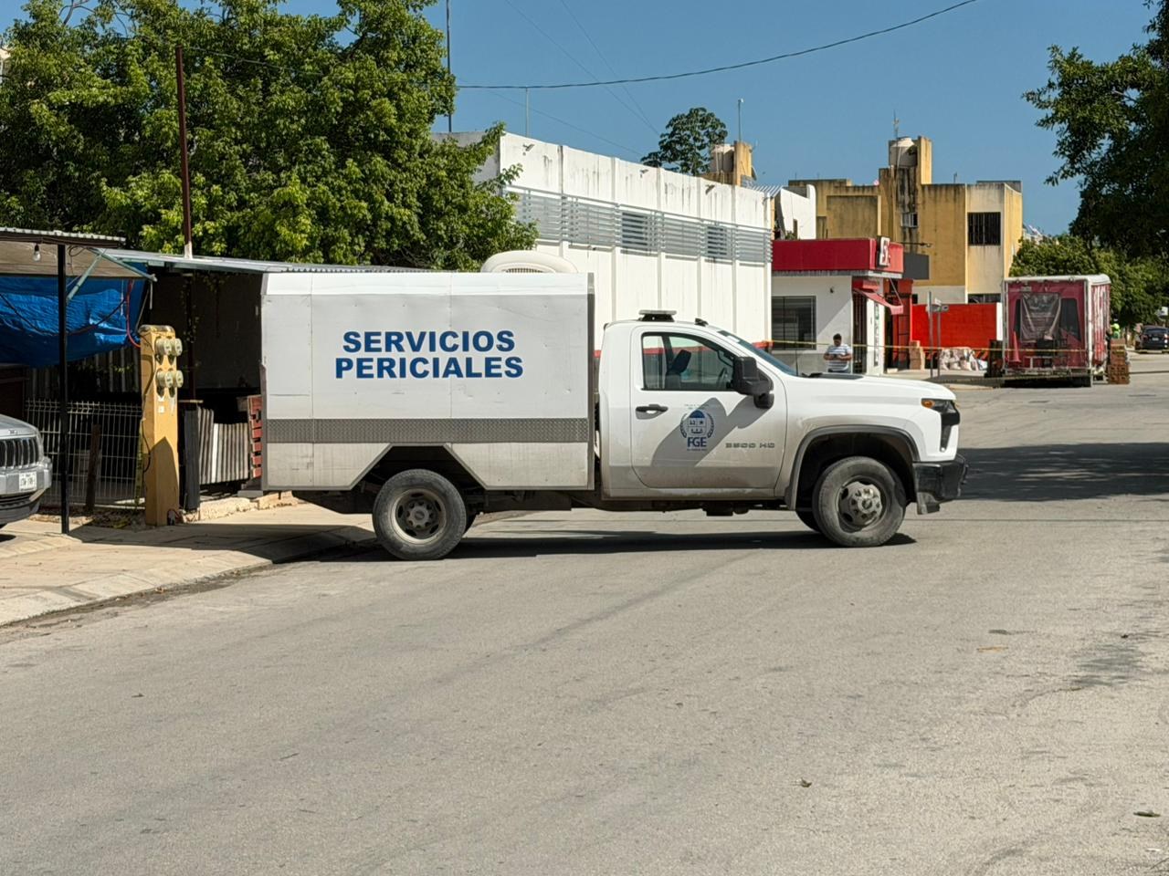 La mujer fue hallada con heridas al parecer provocadas con arma blanca