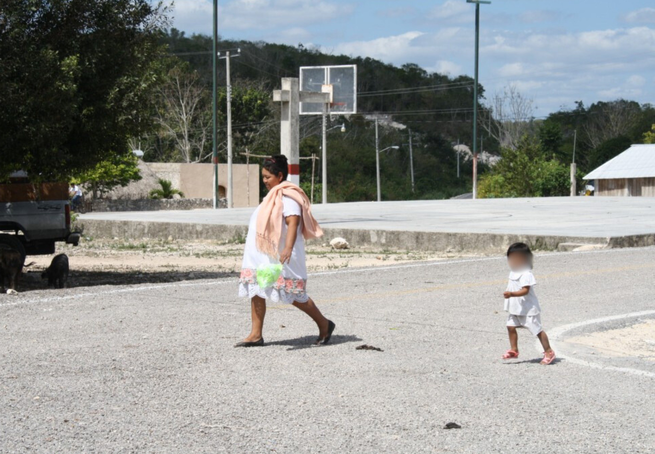 En Hopelchén, llamó a seguir fortaleciendo la autonomía y la libre determinación indígena