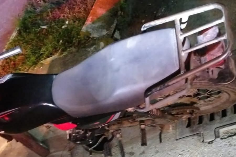 Además de asegurar el arma, la unidad ligera fue resguardada al contar con reporte de robo