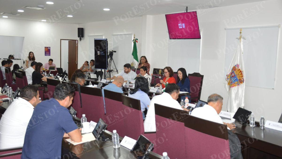 Campeche avanza en digitalización con licencia de conducir electrónica y programas pesqueros