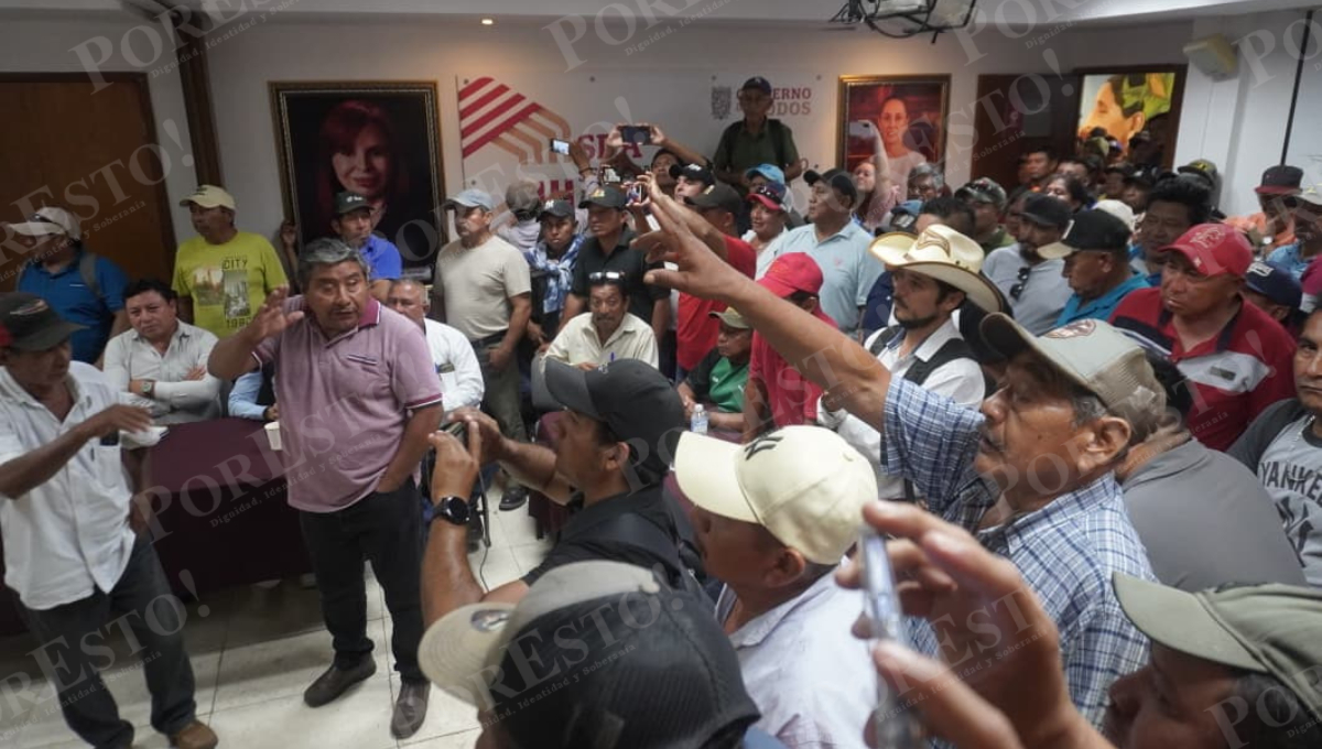 Maiceros acudieron puntualmente a la SDA para continuar negociaciones por el precio de la tonelada de maíz.