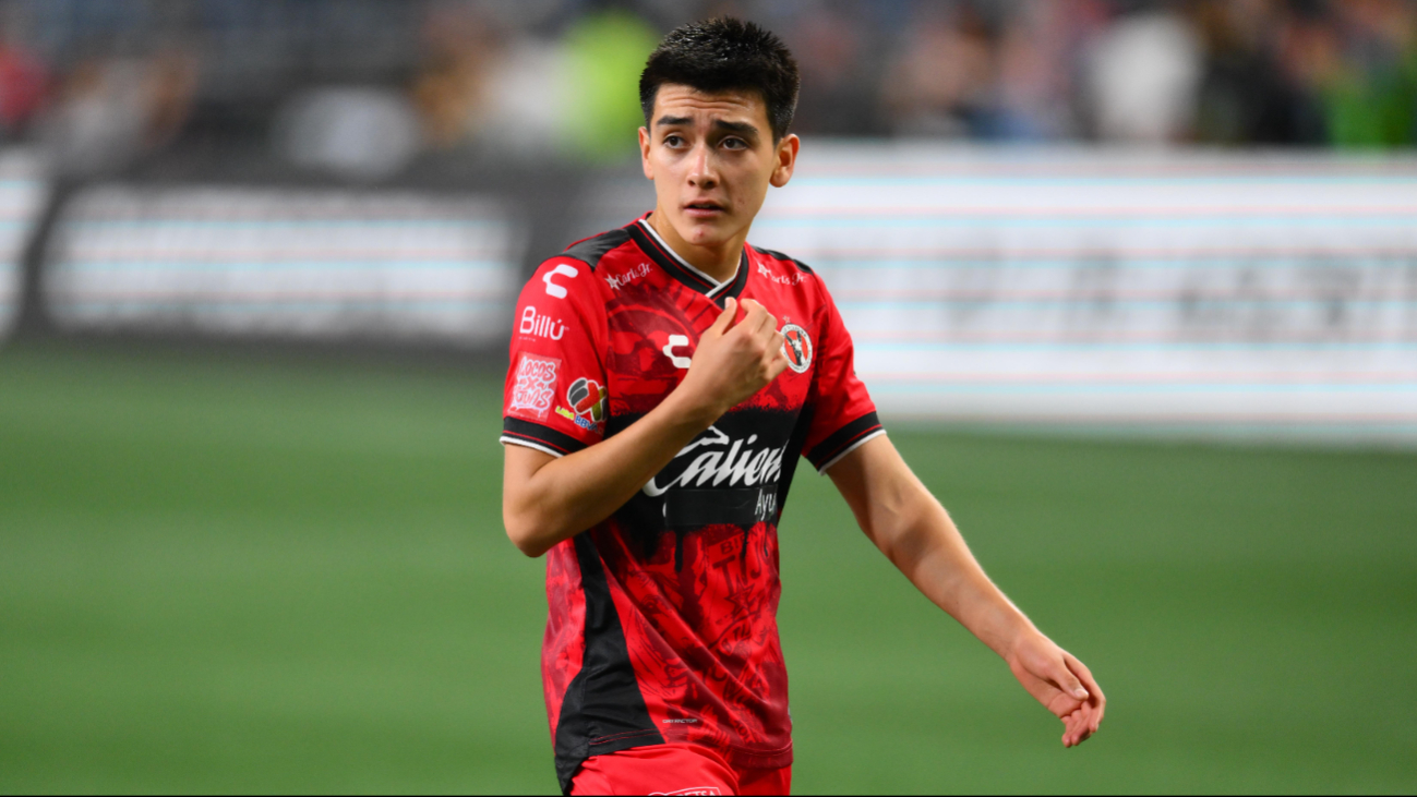 Gil Mora se luce y da pase a la Liguilla