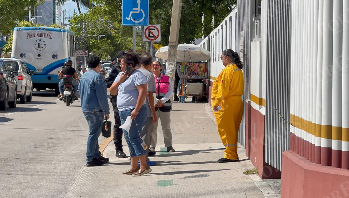 Pemex realizó un simulacro de Código Naranja en la Terminal Aérea para evaluar la respuesta ante una llegada masiva de pacientes.