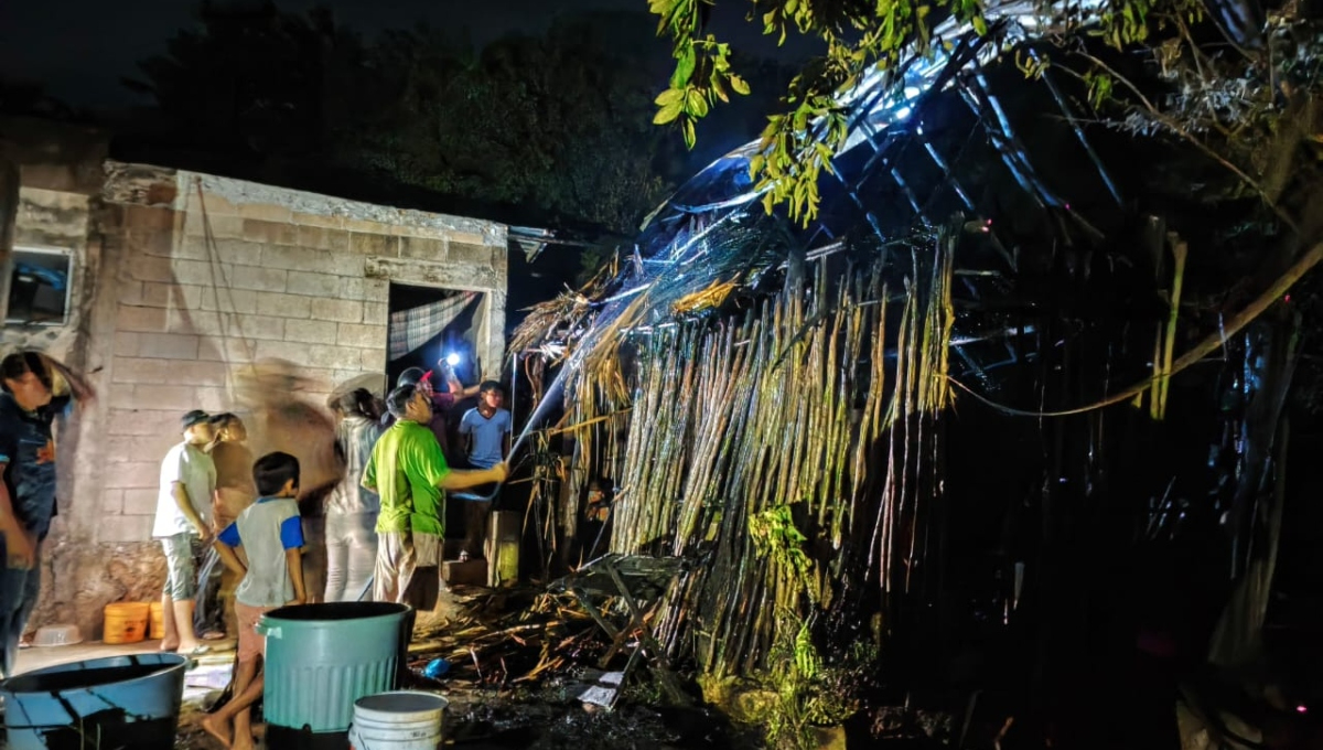 Familiares, vecinos y amigos acudieron de inmediato