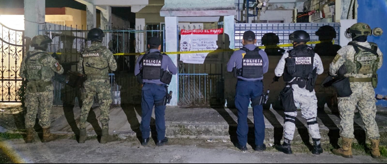 Autoridades aseguran drogas y armas en siete cateos en Chetumal
