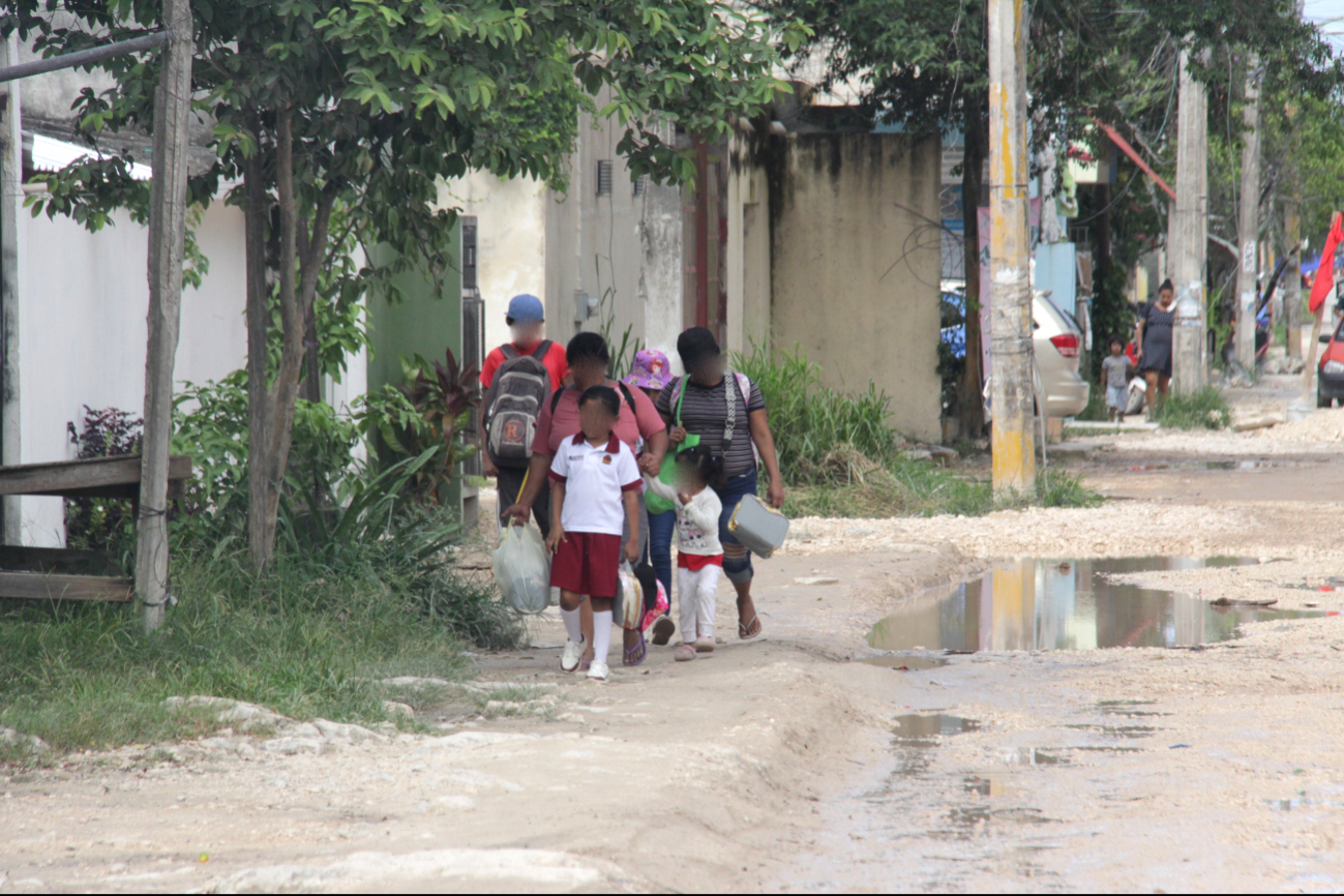 De acuerdo con catedráticos, en Cancún persisten las carencias de servicios básicos, salud, seguridad y movilidad