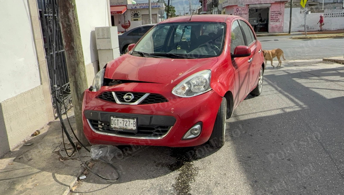 Cierre vehicular en Prolongación Allende por accidente de tránsito