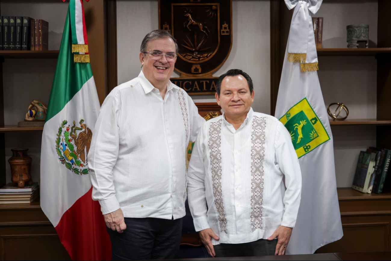 Marcelo Ebrard sostuvo un encuentro con el gobernador de Yucatán, Joaquín Díaz Mena