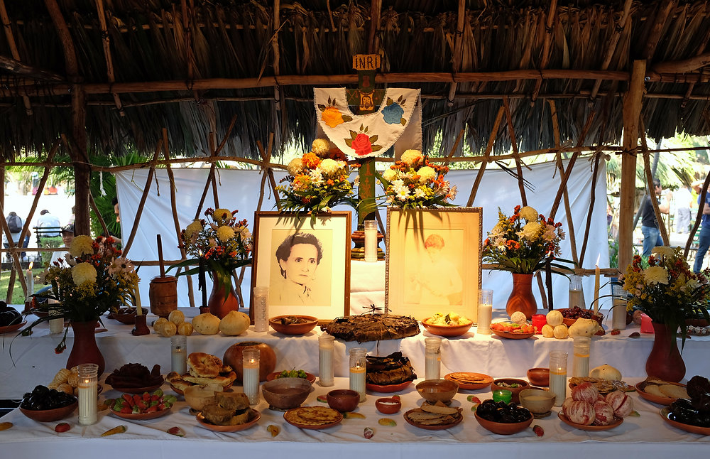 Bernardo Caamal Ek presencia una escena que toca el umbral entre el mundo de los vivos y los muertos