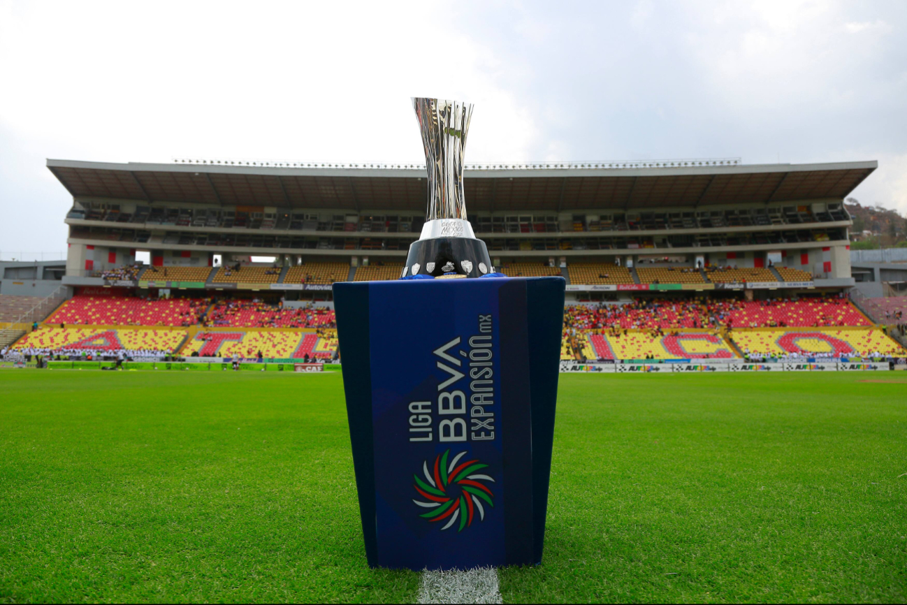 Comienza el primero de dos partido antes de conocer al campeón