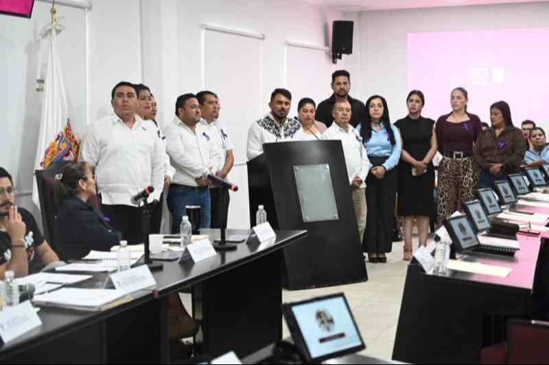 Campeche debate préstamo de mil millones: choque entre Ejecutivo y Congreso por obras carreteras