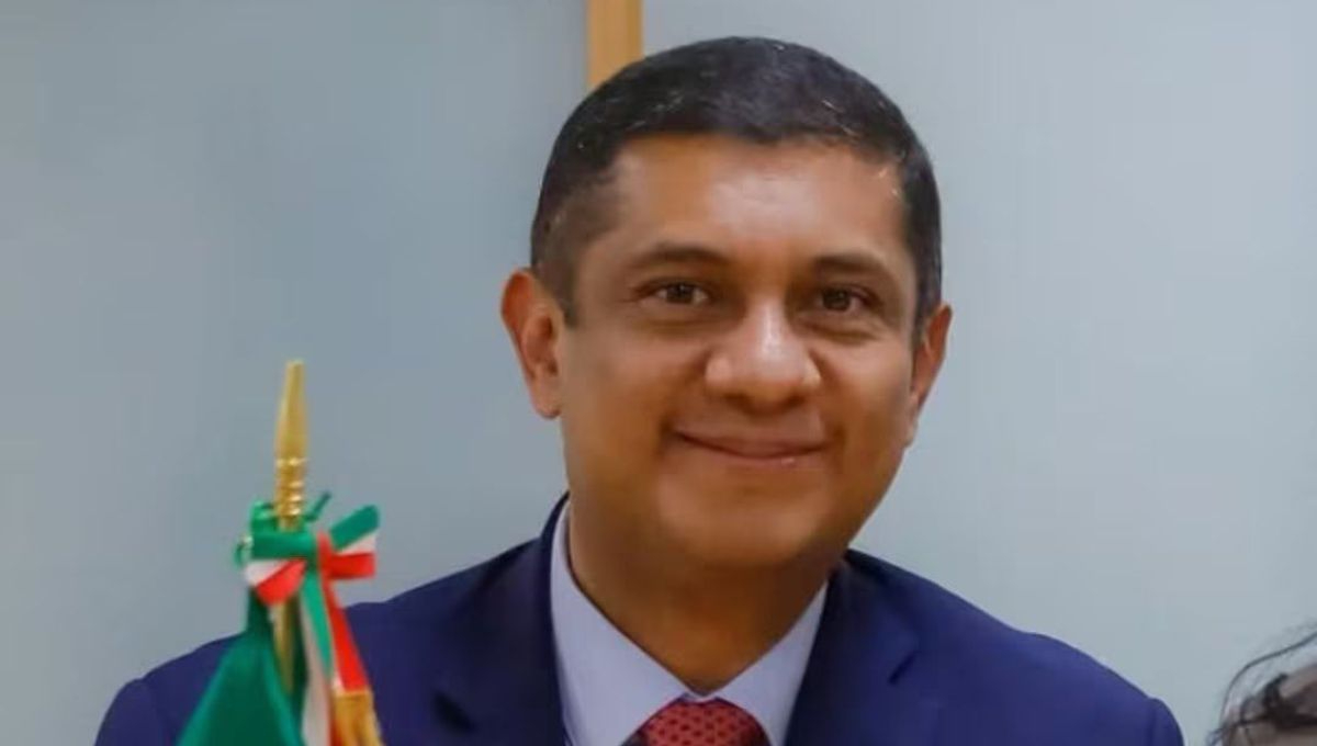 Elizalde Mora es licenciado en Derecho y ha trabajado en áreas de inteligencia y seguridad