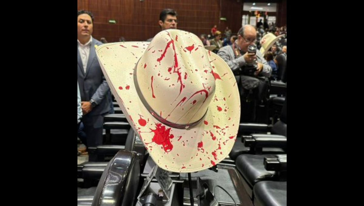 La ejecución del edil no solo ha provocado manifestaciones en Michoacán, sino que ha llegado hasta el centro del poder legislativo.