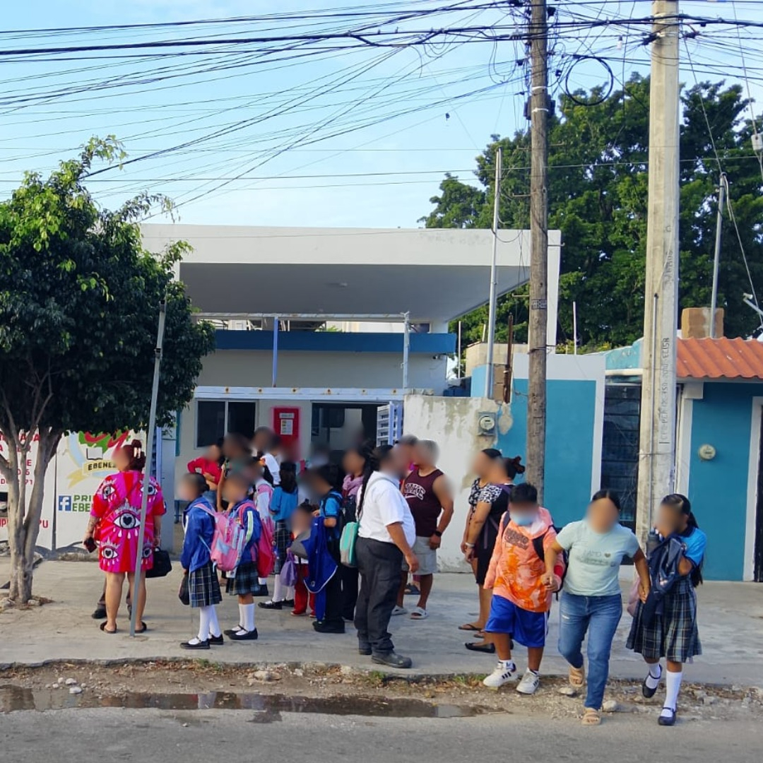 De forma preventiva fue evacuada la primaria al Oriente de Mérida