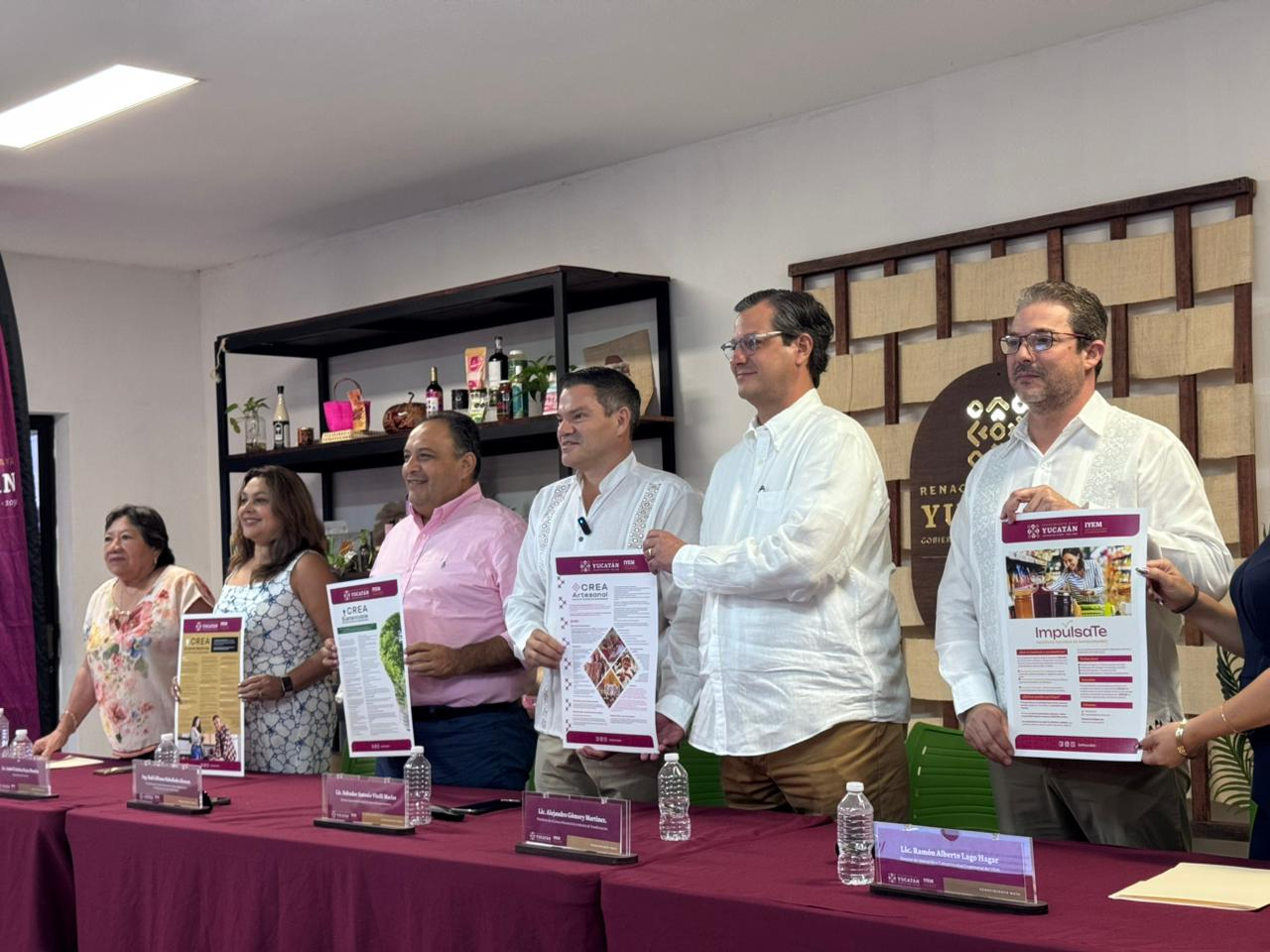 Se presentaron los apoyos económicos para emprendedores y artesanos de Yucatán