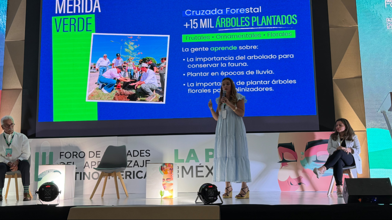 Cecilia Patrón ofrece una charla en el Foro de Ciudades del Aprendizaje Latinoamérica de la Unesco