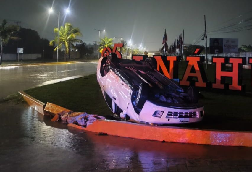 En el sitio no se encontraron indicios de personas lesionadas, mientras que el vehículo fue remolcado