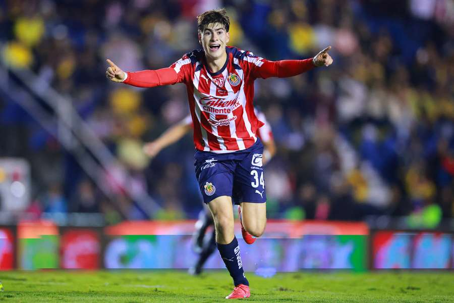 La Hormiga podría superar la hazaña en solitario o compartir el titulo de goleo