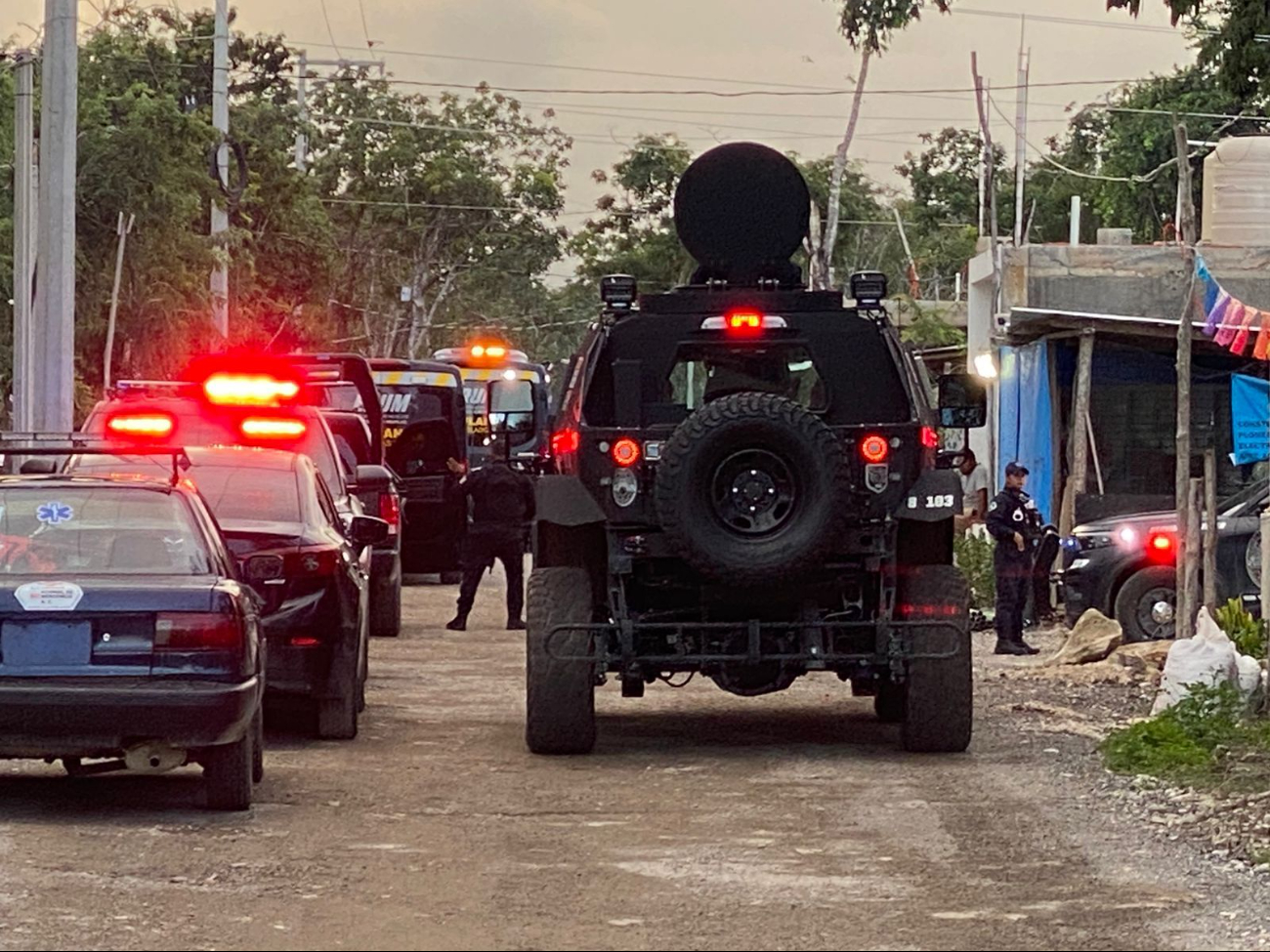 Un fuerte dispositivo de seguridad se desplegó ante el hallazgo de la pareja.