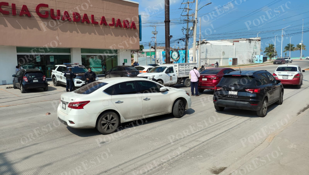 Conductoras llegan a acuerdo tras choque en calles de Campeche