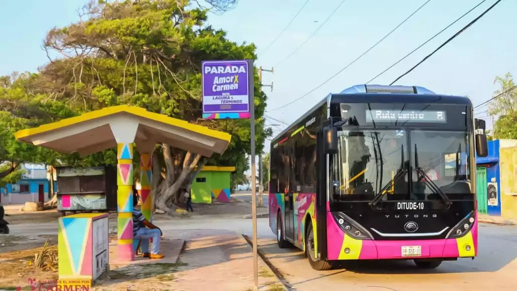 Transporte “Amor x Carmen” circula con permiso turístico, sin aval estatal de movilidad