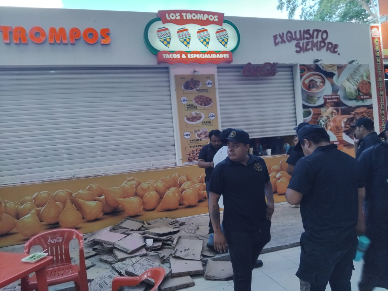 Un empleado resultó con quemaduras, por lo que fue atendido por paramédicos