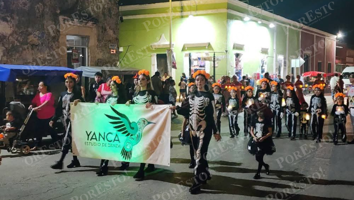 Velas, pib y tradición: así se vivió el Janal Pixán en el centro de la ciudad