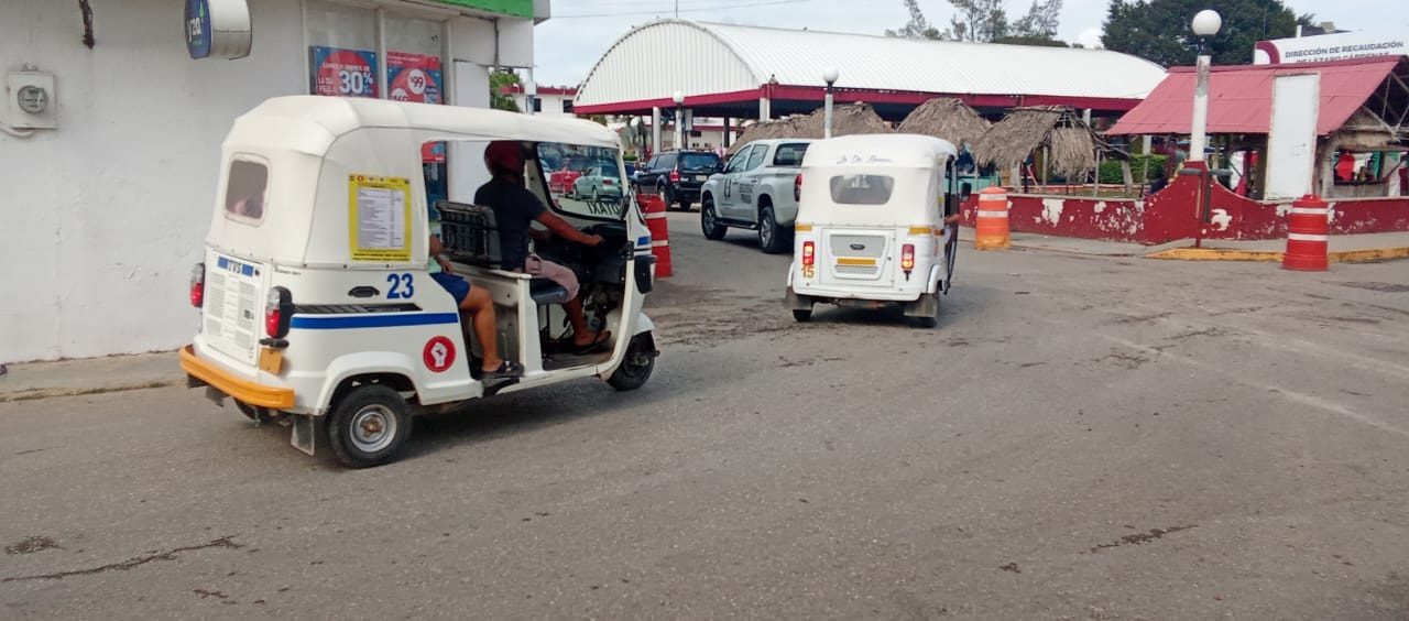 Pobladores exigieron la intervención de las autoridades contra operadores. Integrantes de gremios pidieron reportar irregularidades con el número de unidad del chofer