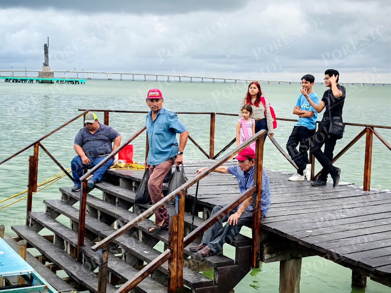 Viajar por lancha reduce el traslado de hasta cinco horas por carretera a solo dos horas.