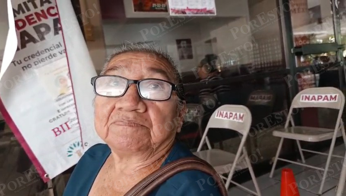 Nuevos beneficiarios acudieron al Palacio Federal para registrarse.