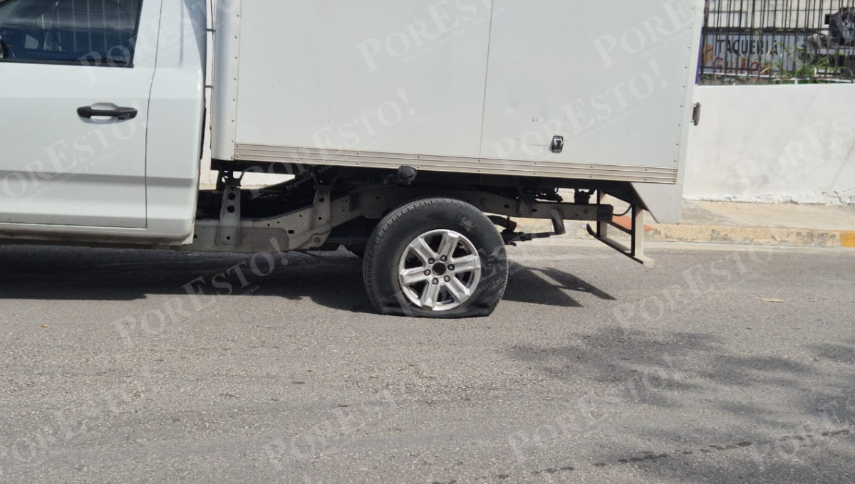 El conductor de la camioneta se habría pasado el alto en un cruce.