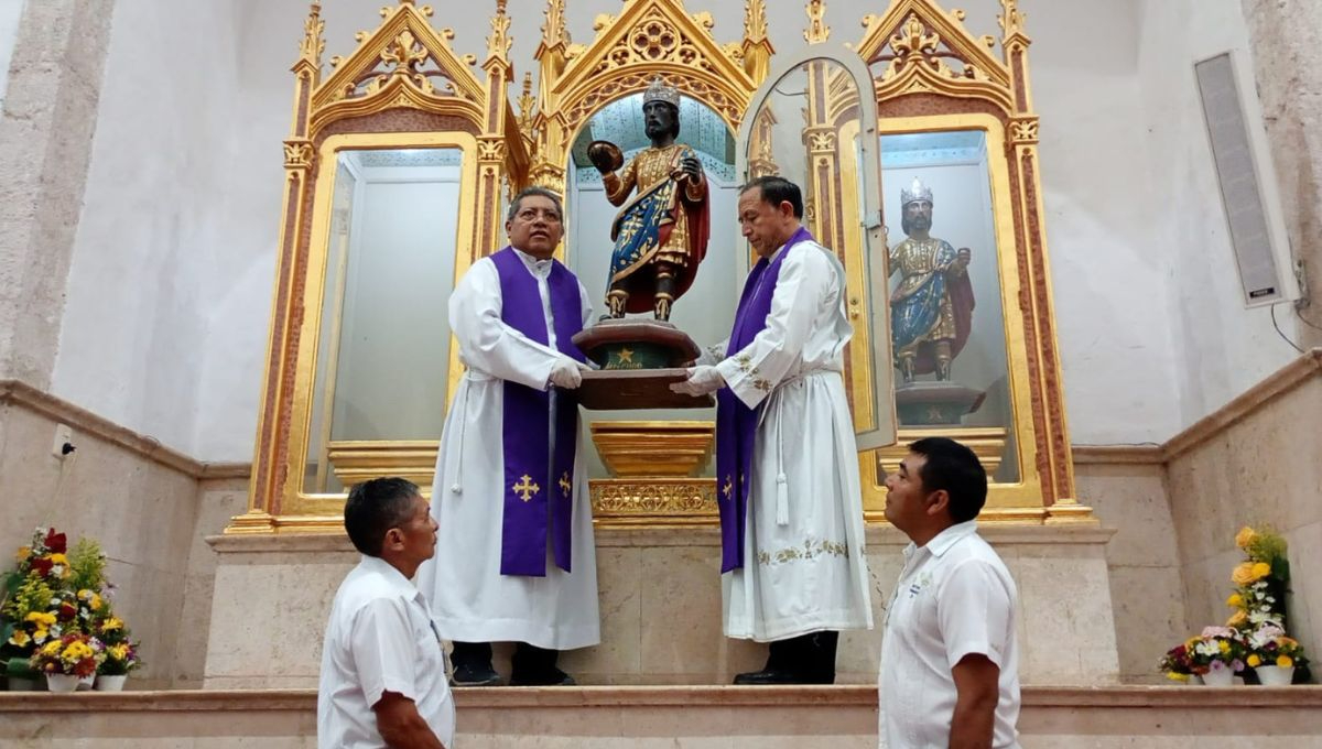 Bajada extraordinaria de los Santos Patronos que marca el camino hacia la proclamación del nuevo Santuario Diocesano