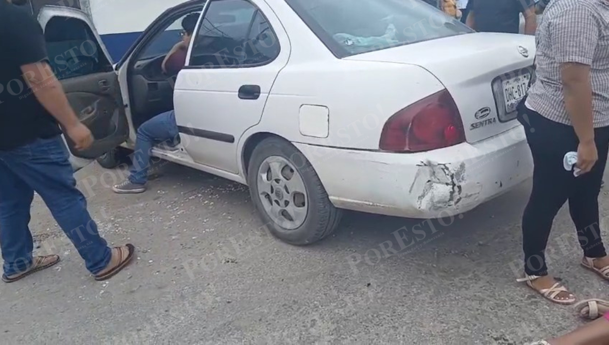 Una mujer de la tercera edad resultó herida tras ser impactada por un automóvil en Escárcega.
