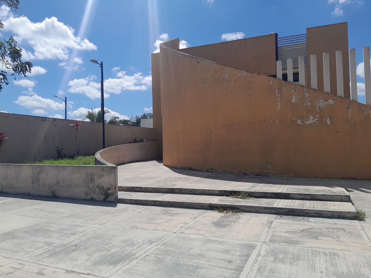 Después de varios días detenidos, fueron liberados tras cubrir el importe de los productos Después de varios días detenidos, fueron liberados tras cubrir el importe de los productos