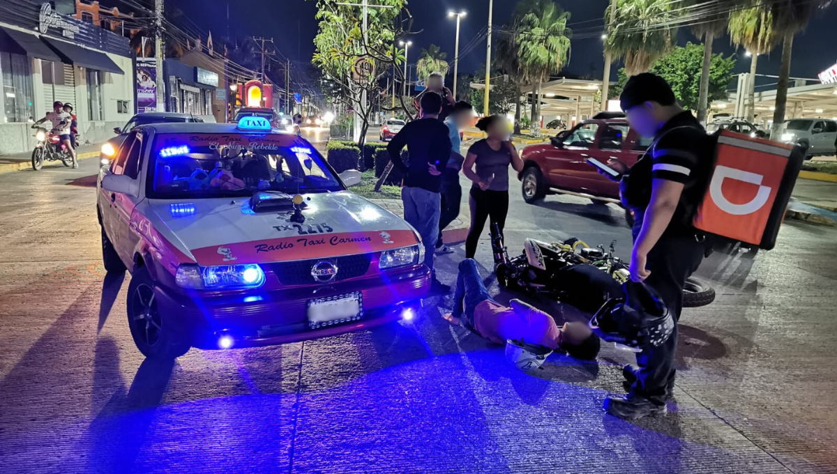 El motociclista lesionado no ameritó traslado al hospital, mientras que el taxista se retiró del lugar El motociclista lesionado no ameritó traslado al hospital, mientras que el taxista se retiró del lugar