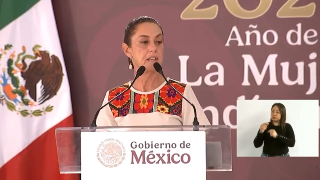 La Presidenta de México considera como constitucional los mencionados programas de apoyo. La Presidenta de México considera como constitucional los mencionados programas de apoyo.