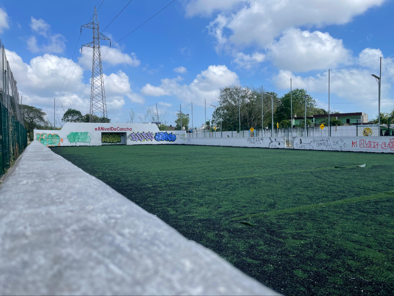 Deterioro y falta de mantenimiento: Así es el Parque de la Equidad de Cancún tras tres años de su inauguración  