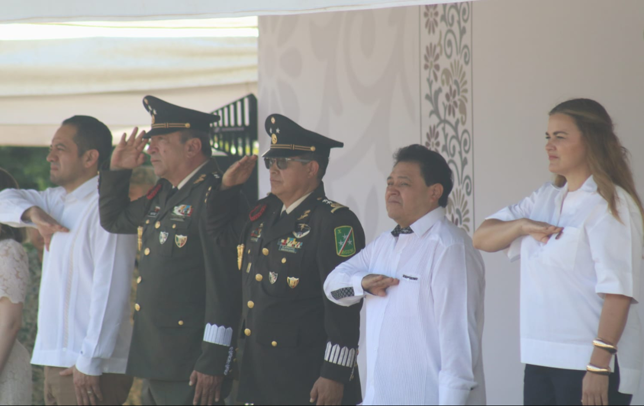 Asistieron representantes de los tres niveles de Gobierno Asistieron representantes de los tres niveles de Gobierno