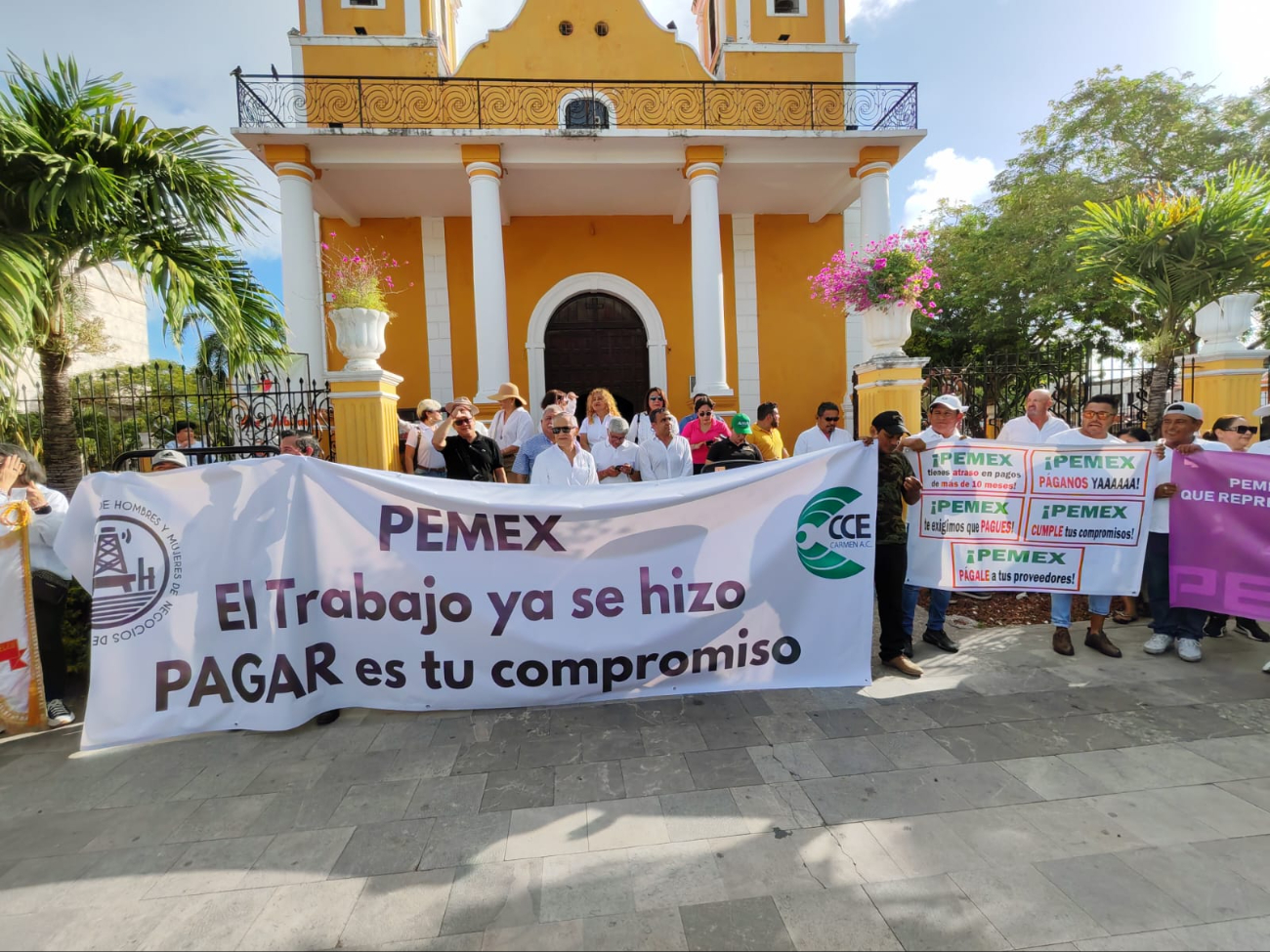 Proveedores de Ciudad del Carmen esperan tercer abono de Pemex  