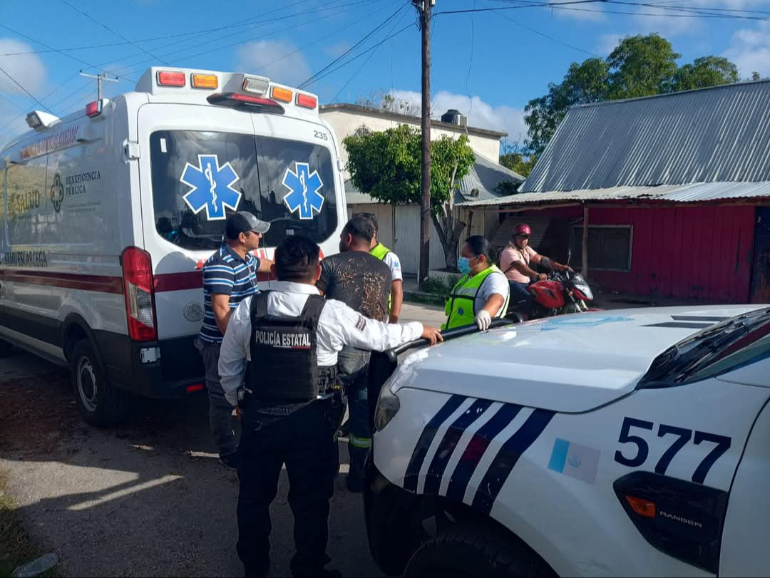 Encuentran a carpintero con una herida en la pierna dentro de su taller en Escárcega