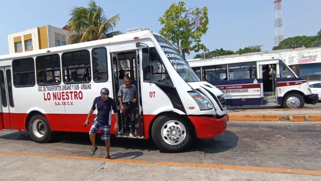 El proyecto de autobuses urbanos “Amor x Carmen” está bajo sospecha. El proyecto de autobuses urbanos “Amor x Carmen” está bajo sospecha.