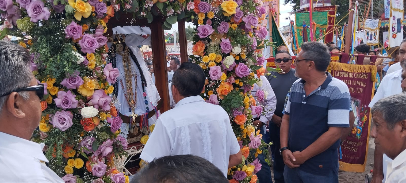 Para inscribirse, los pobladores aceptaron sus raíces ante el Inegi. Para inscribirse, los pobladores aceptaron sus raíces ante el Inegi.