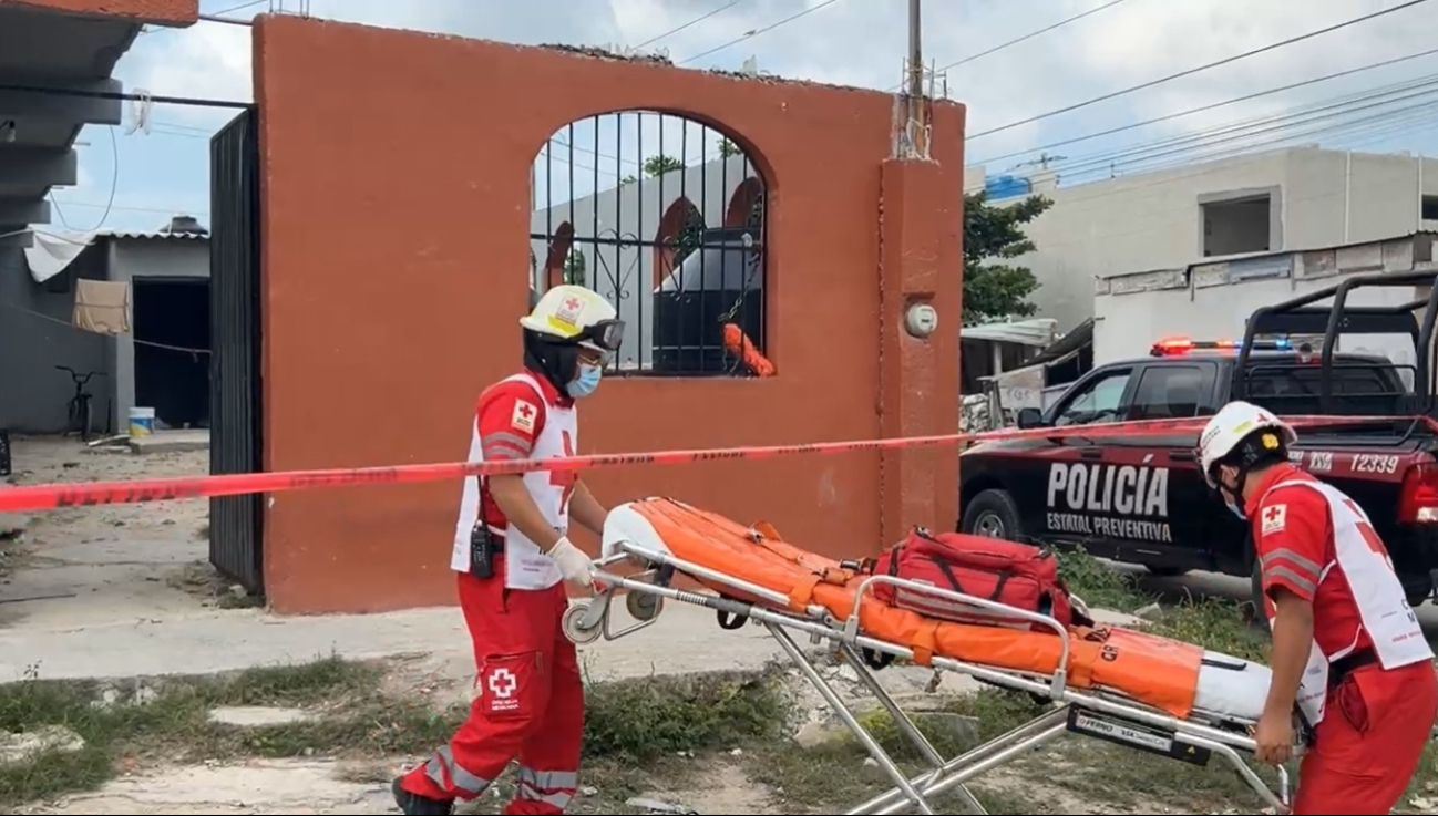 Los responsables huyeron a bordo de una motocicleta y no han sido detenidos