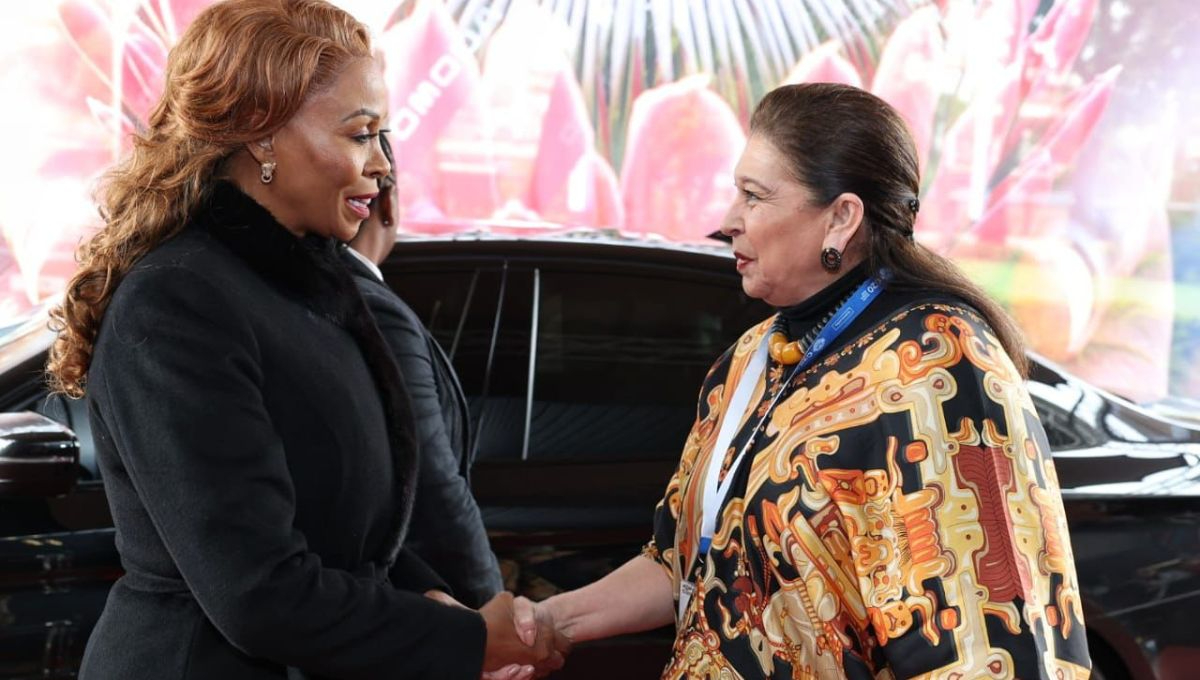 María Teresa Mercado, subsecretaria de Relaciones Exteriores (derecha), fue la representante de México en la 1ª Reunión de Ministros de Relaciones Exteriores en Sudáfrica María Teresa Mercado, subsecretaria de Relaciones Exteriores (derecha), fue la representante de México en la 1ª Reunión de Ministros de Relaciones Exteriores en Sudáfrica