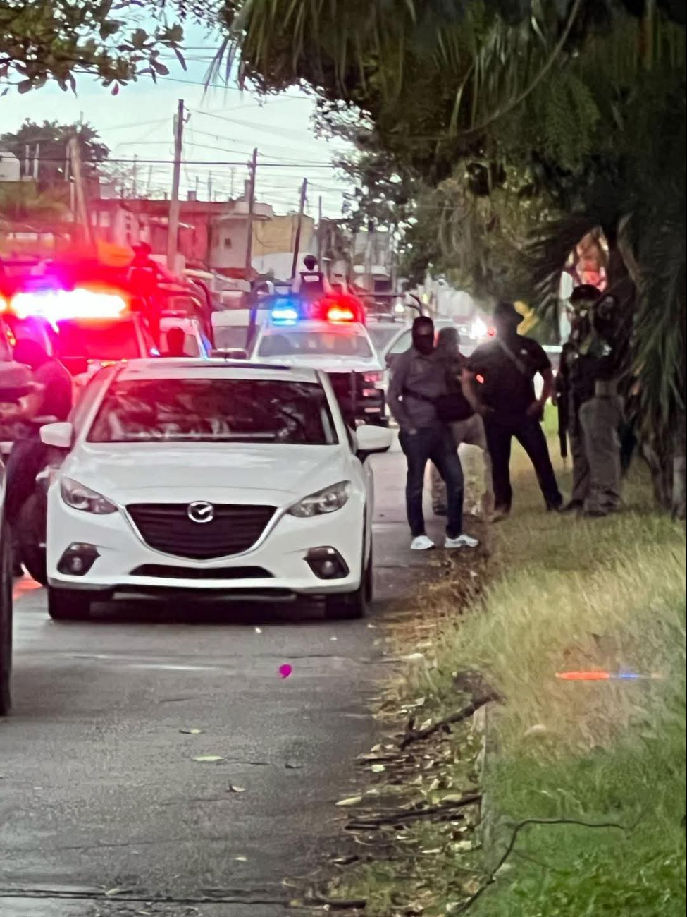 Aseguran narcóticos durante cateo en Chetumal; ¿hay detenidos? Aseguran narcóticos durante cateo en Chetumal; ¿hay detenidos?