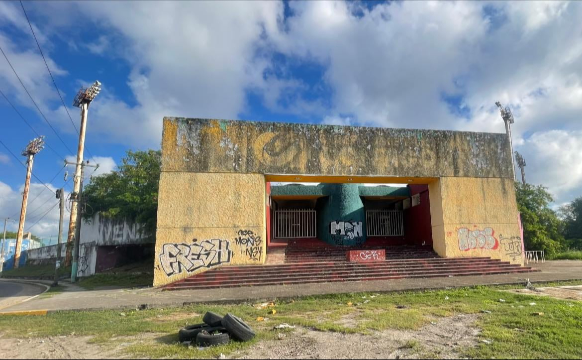 Buscan demolición del estadio Nachan Ka'an; ¿qué quieren hacer como reemplazo? Buscan demolición del estadio Nachan Ka'an; ¿qué quieren hacer como reemplazo?