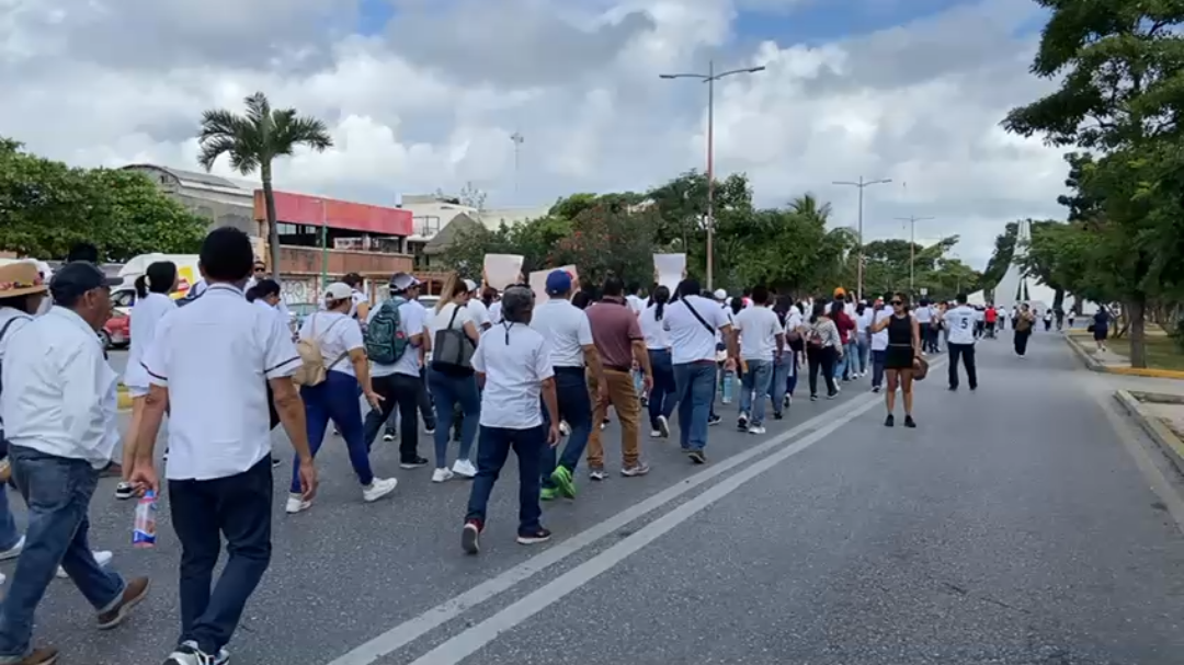 Docentes Exigen Cambios en la Reforma de la Ley del ISSSTE Docentes Exigen Cambios en la Reforma de la Ley del ISSSTE