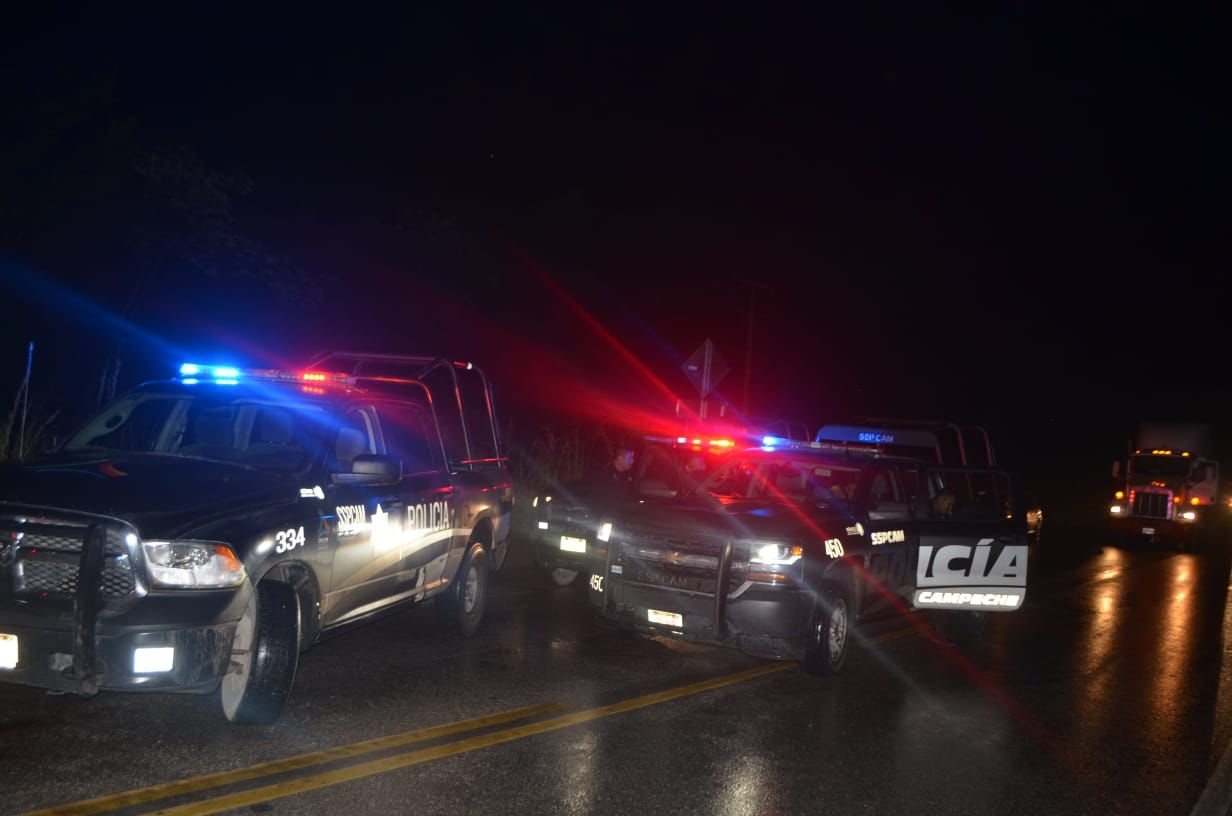 Personas fallecidas en un intento de asalto a una camioneta. Personas fallecidas en un intento de asalto a una camioneta.