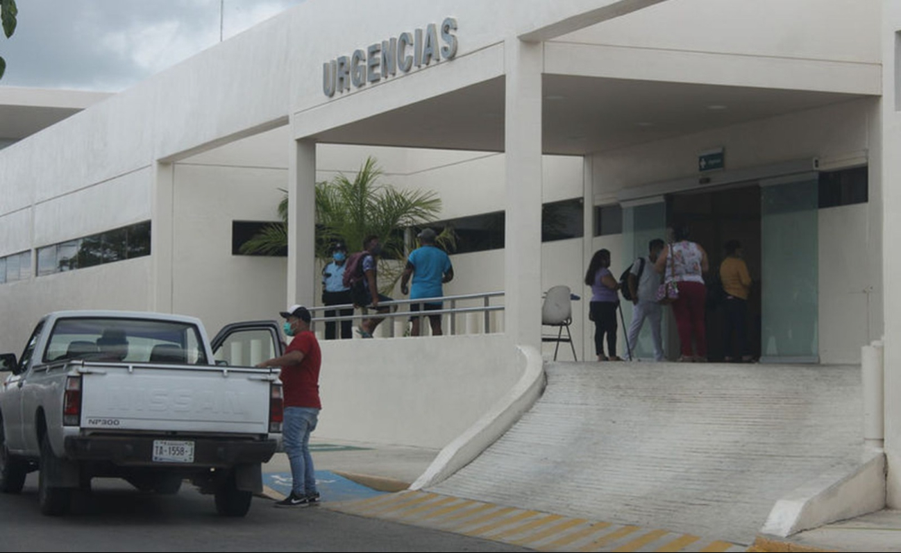 El pescador fue trasladado al IMSS de Chetumal para recibir tratamiento. El pescador fue trasladado al IMSS de Chetumal para recibir tratamiento.